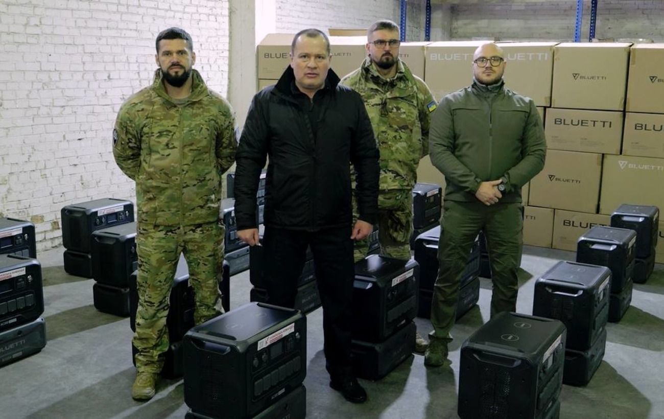 Зображення новини: Бійці 81-ї бригади отримали від "Української команди" потужні зарядні станції, - Палатний