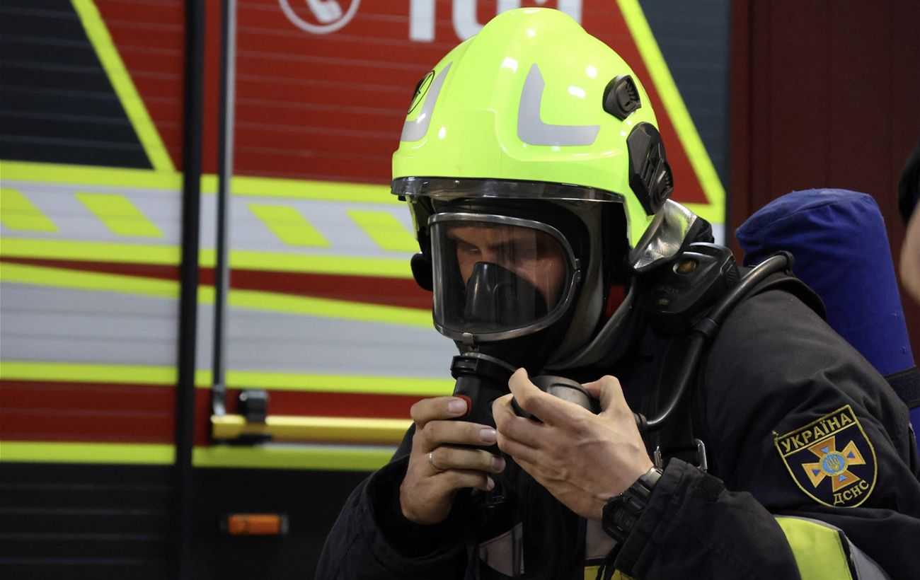 Зображення новини: Україну атакують "Шахеди": вибухи у Сумах і Черкасах, постраждалі в Кривому Розі