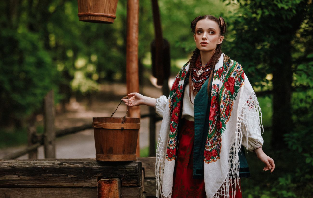 Зображення новини: Як милися українці до винаходу водопроводу: секрети гігієни та шампуню з трав