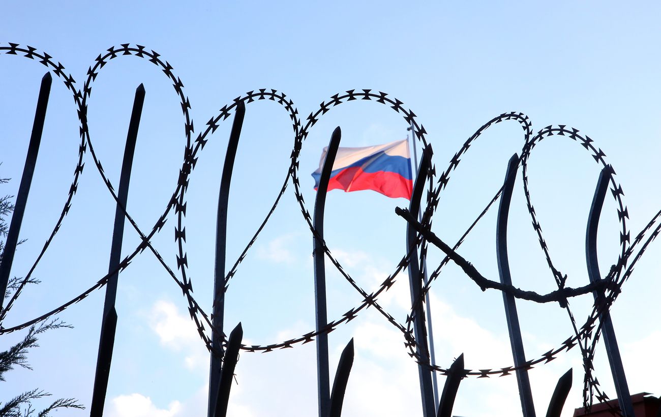 Зображення новини: США знижують тиск на Росію? Чому знято санкції проти постачальників російського ВПК