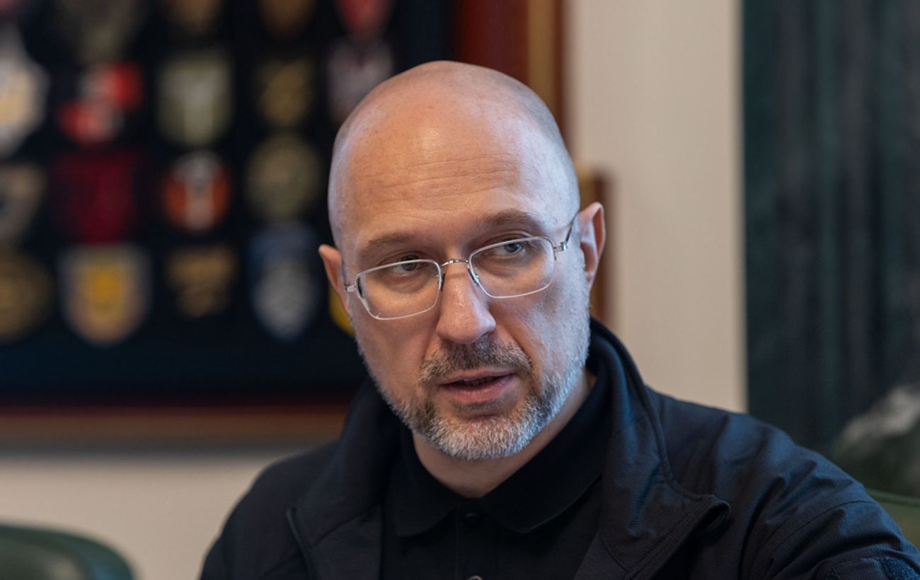 Зображення новини: Шмигаль показав будівництво фортифікацій у Запорізькій області