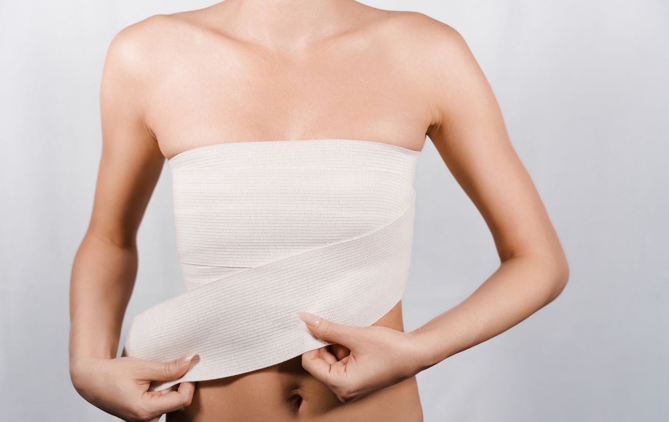 Зображення новини: Новий тренд: чому жінки видаляють грудні  імплантати?