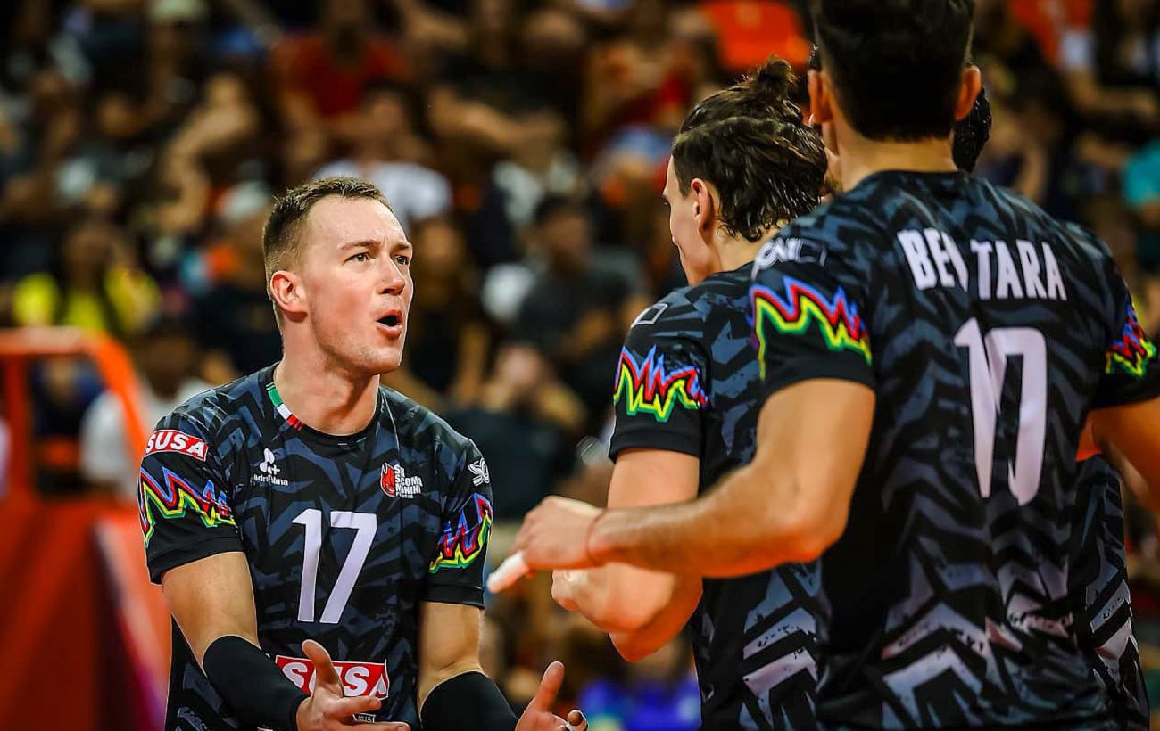 Зображення новини: Плотницький став чемпіоном світу з волейболу: як зіграв українець у фіналі (відео)