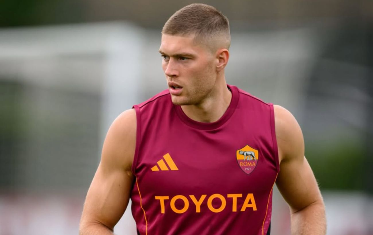 Зображення новини: "Рома" готова продати Довбика: хто може купити українця взимку