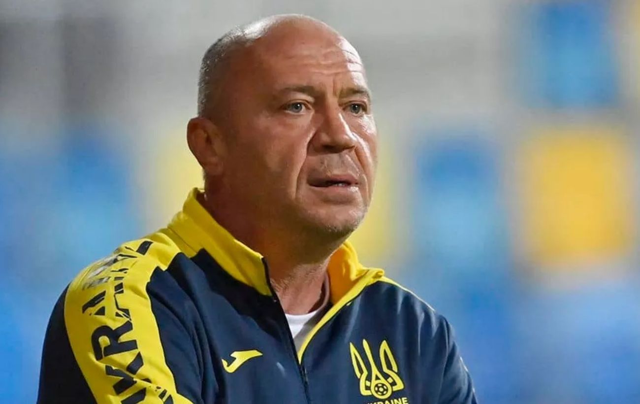 Зображення новини: Тренер жіночої збірної України з футболу несподівано заявив про відхід: хто його замінить
