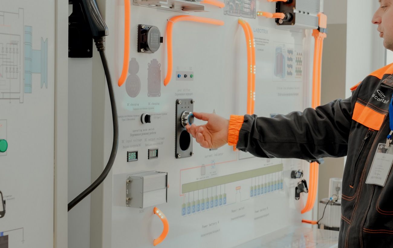 Зображення новини: З кожним роком все менше. В коледжах України – недобір на низку спеціальностей, – МОН