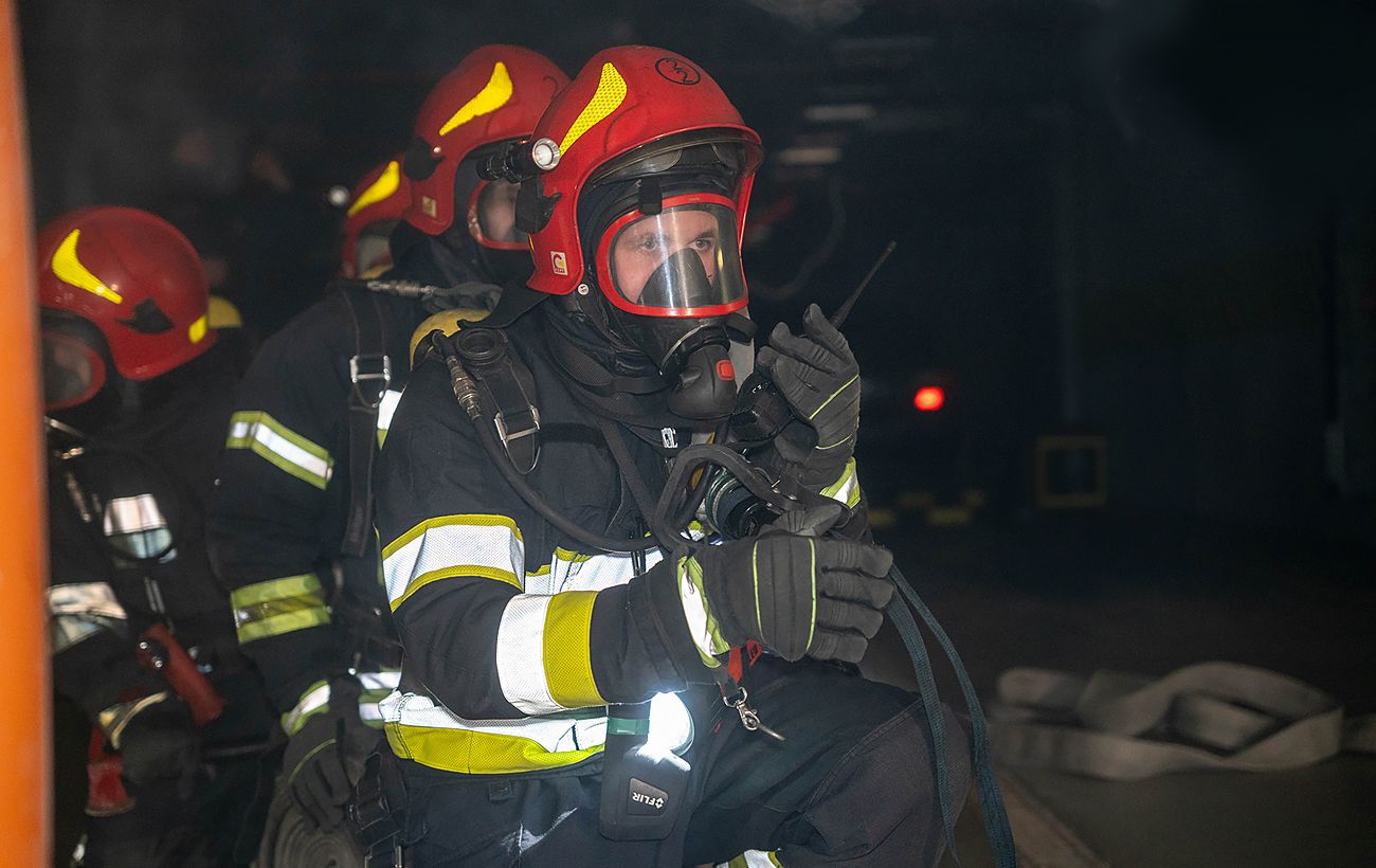 Зображення новини: У Києві лунають вибухи та працює ППО на тлі оголошеної ракетної небезпеки