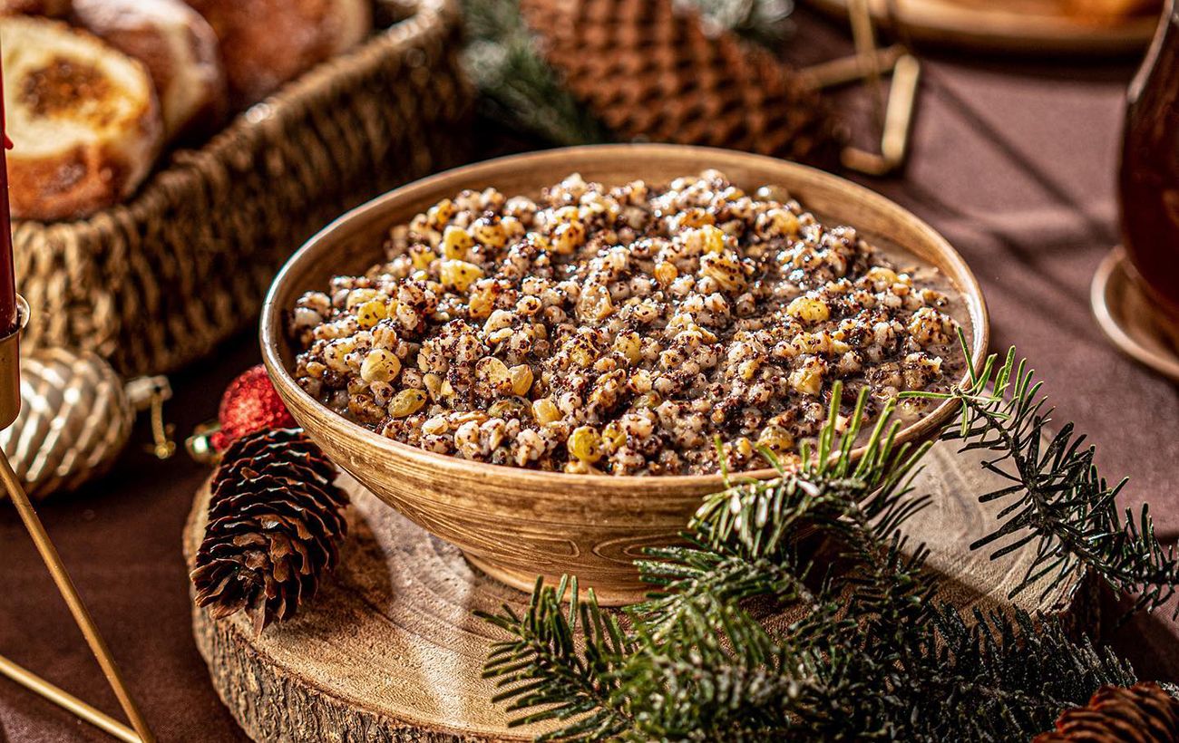 Зображення новини: Багата, щедра чи голодна: яку кутю варять на Різдво, Щедрий вечір і Водохреще