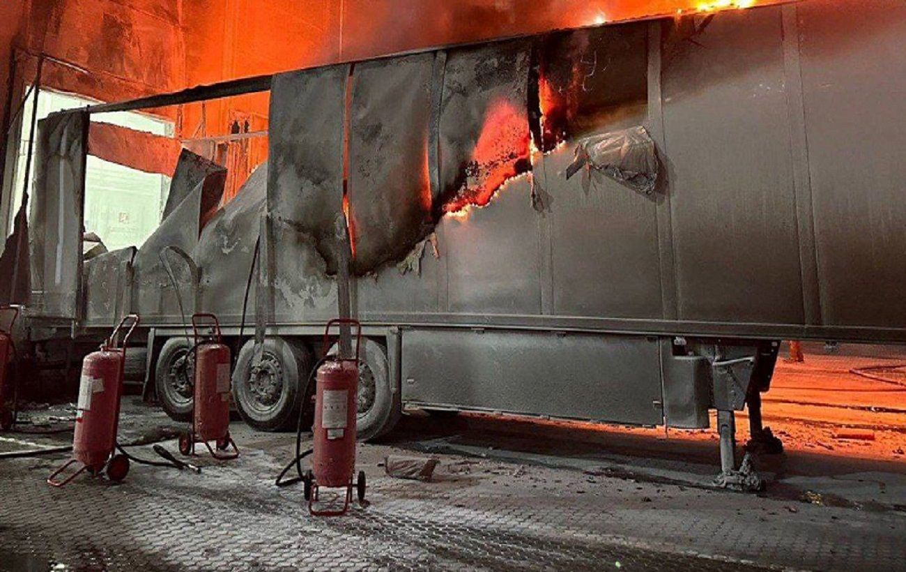 Зображення новини: В Одесі уламки дрону РФ знищили посилки "Нової пошти" на понад 2 млн гривень