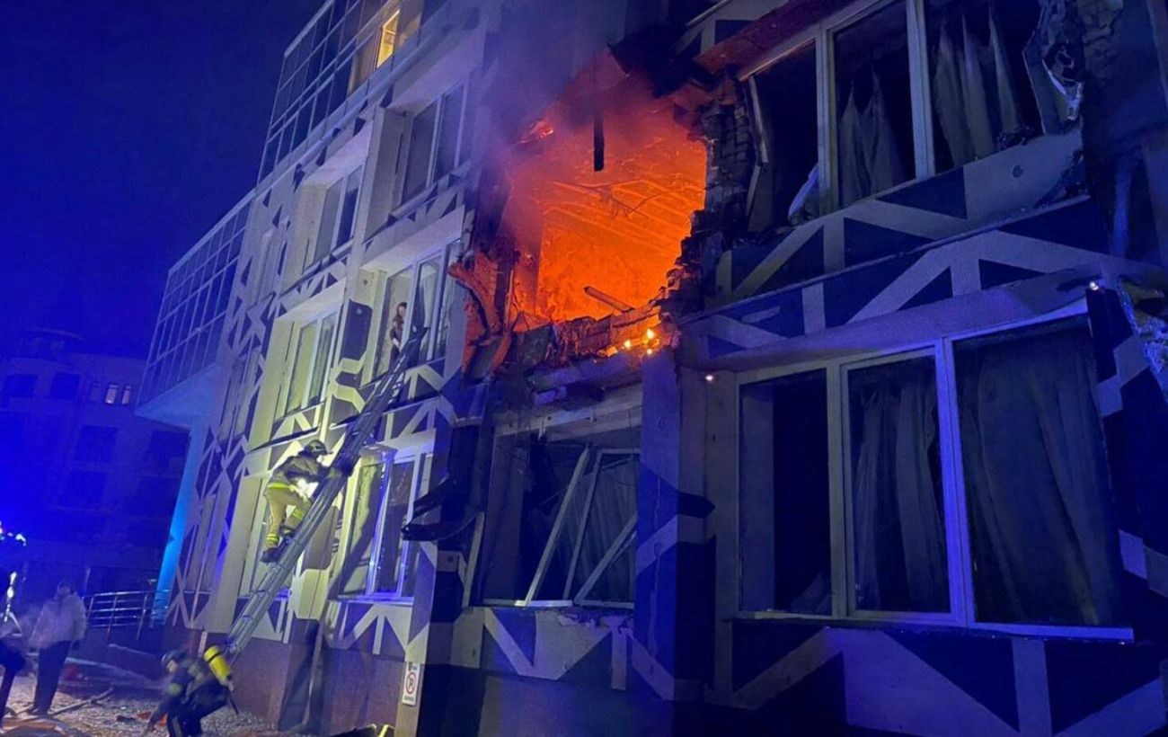 Зображення новини: ППО потрібна щодня: Зеленський - про удар РФ по лікарні в Києві