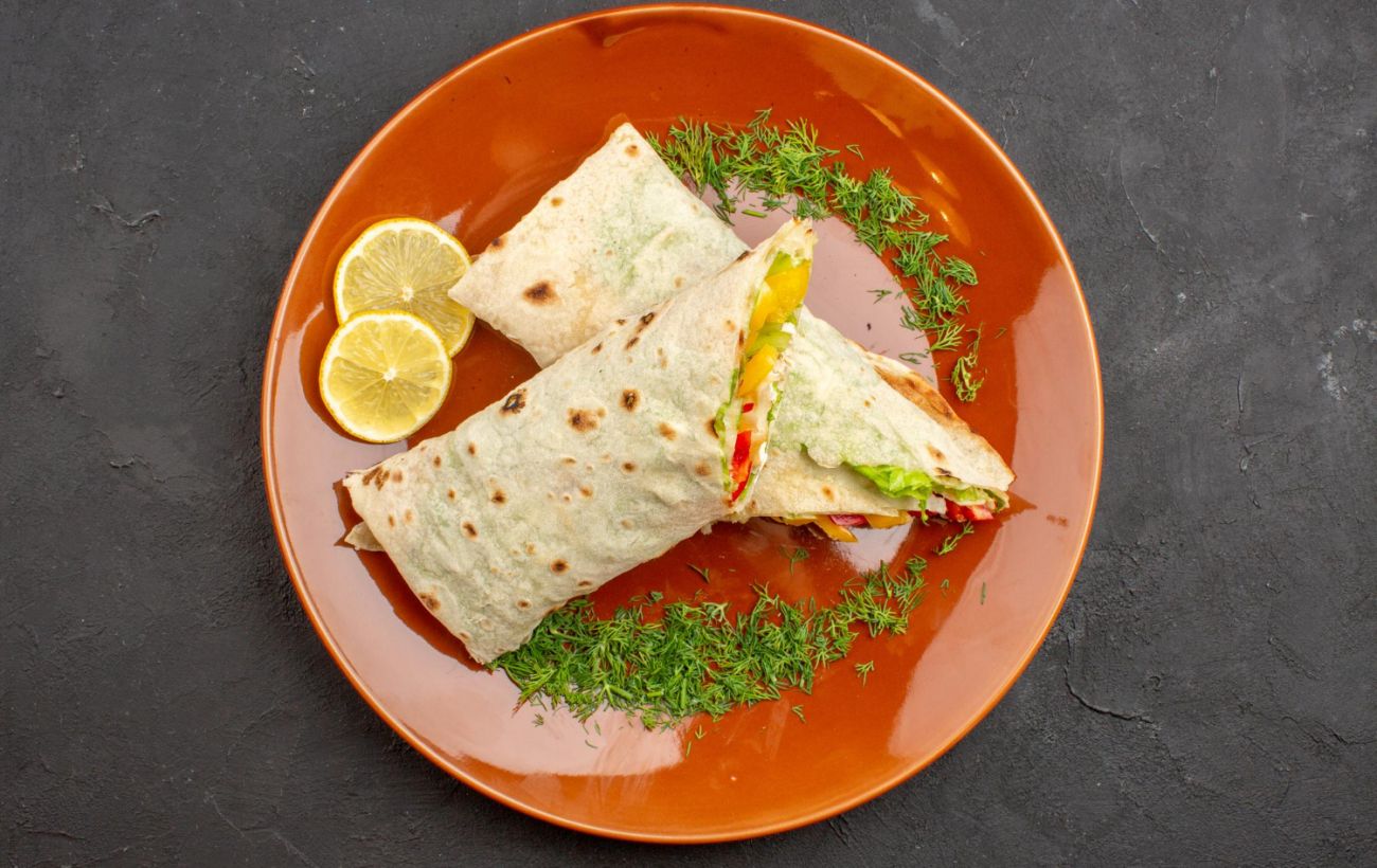 Зображення новини: Закуска з лаваша, яка виглядає дорого та ефектно: легкий рецепт