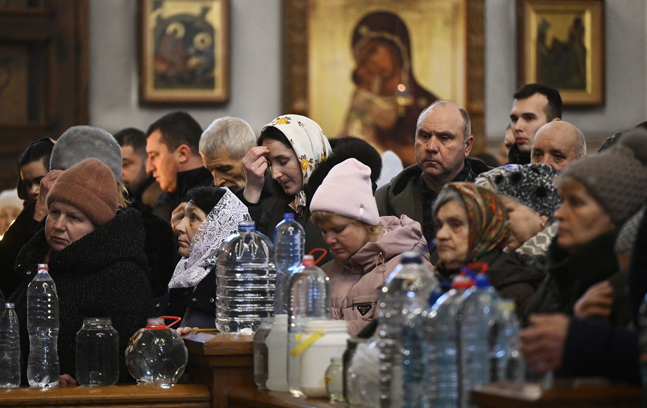 Зображення новини: Сильні молитви для очищення від гріхів та хвороб, які треба прочитати сьогодні