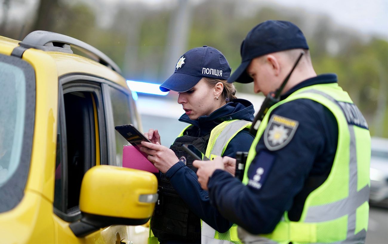 Зображення новини: Чи ввели для водіїв штрафні бали: що каже поліція