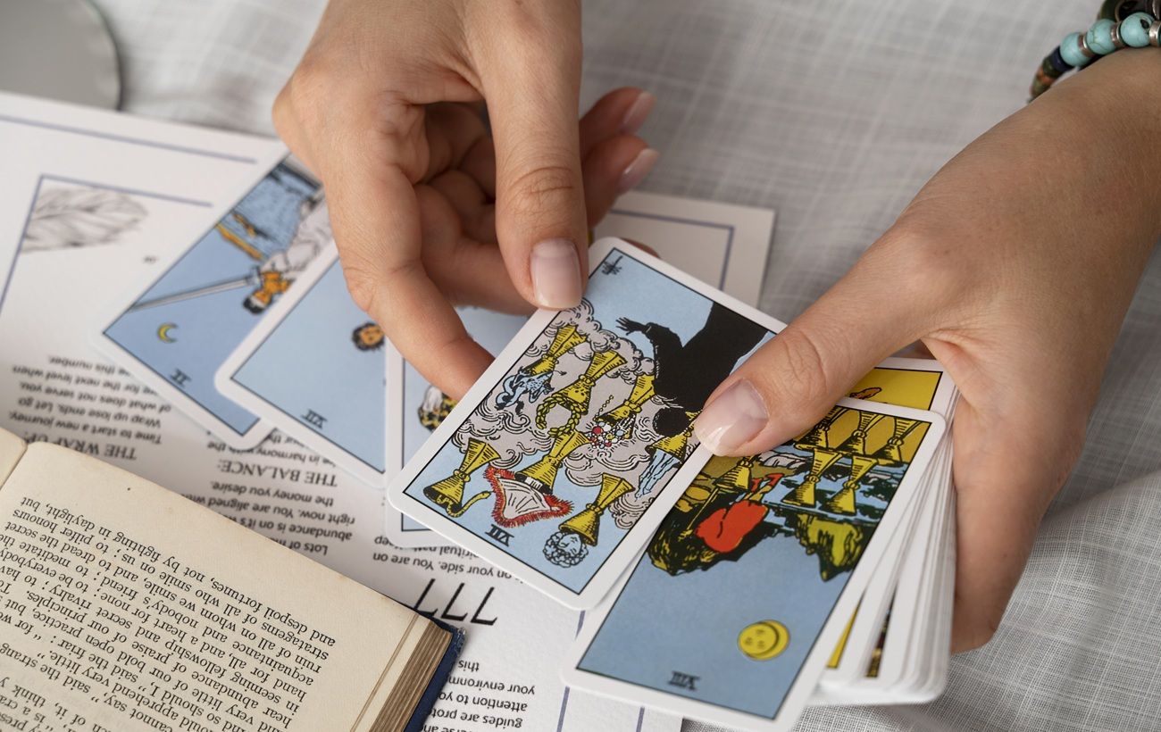 Зображення новини: Таро-гороскоп на 7 січня: кому день принесе радість та нові можливості