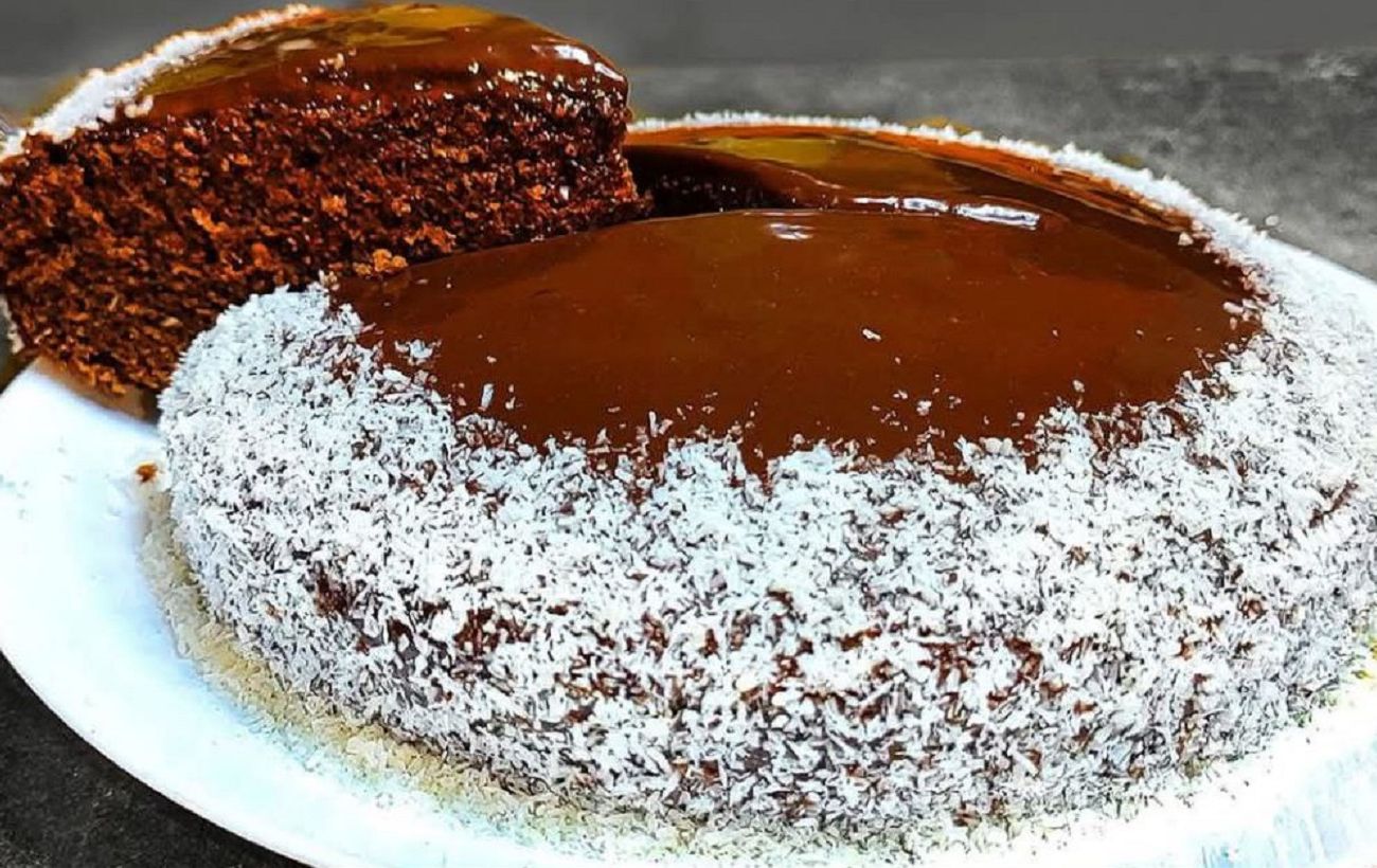 Зображення новини: Рецепт бюджетного шоколадного пирога до чаю: прості інгредієнти, які є у всіх