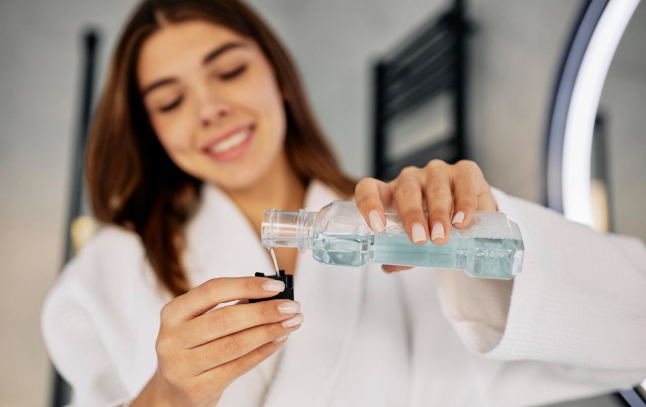 Зображення новини: Чи обов'язково використовувати ополіскувач для рота: відповідь може здивувати