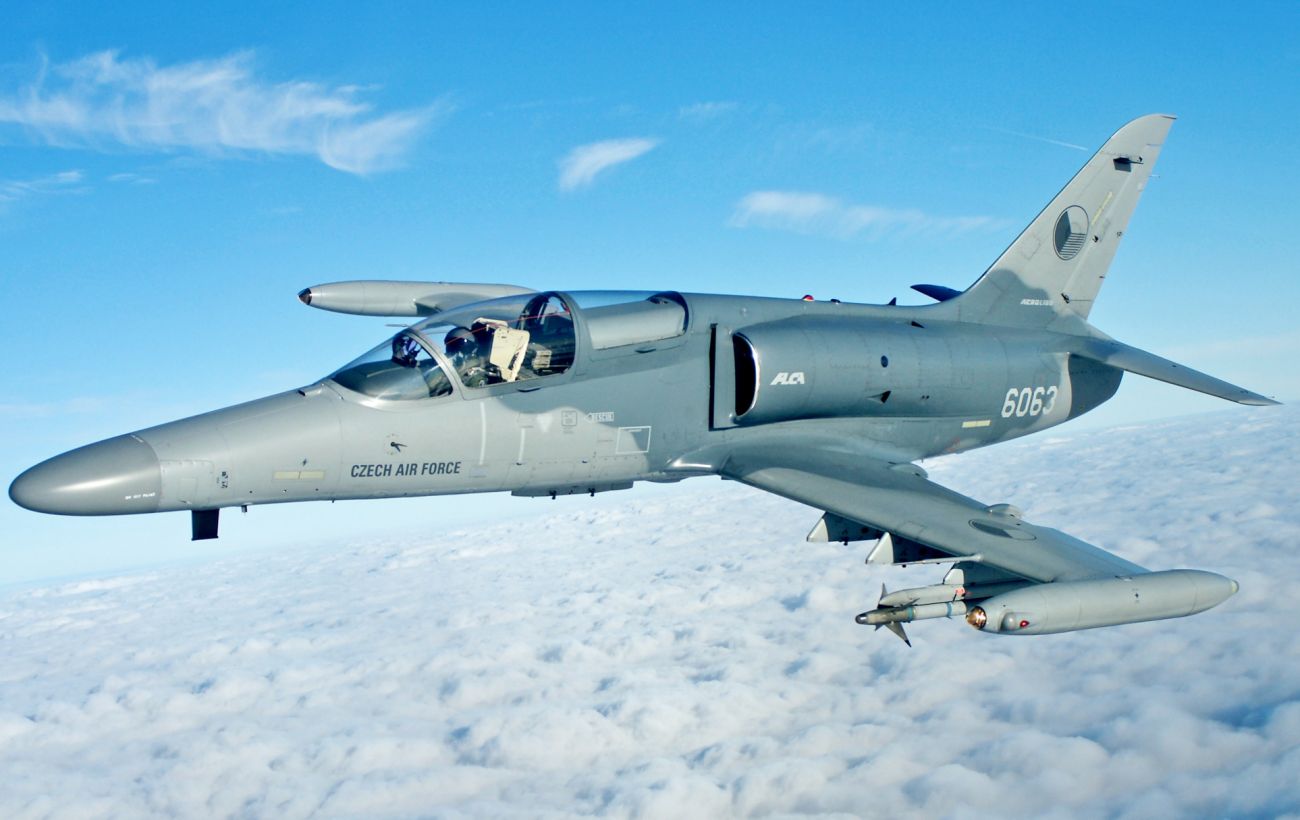 Зображення новини: Які винищувачі Україна може отримати від Чехії: пояснення експертів