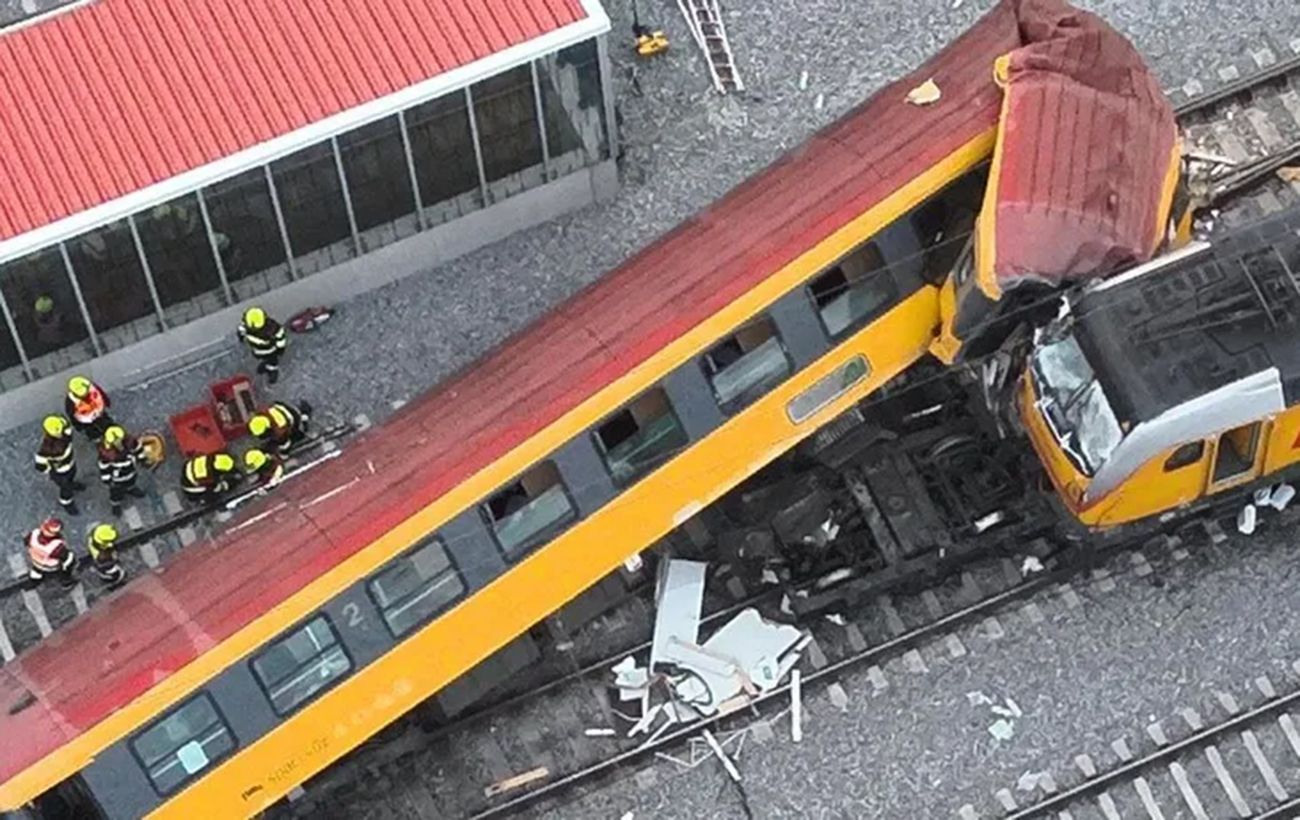 Зображення новини: Зіткнення потягів в Іспанії: кількість загиблих різко зросла (фото)