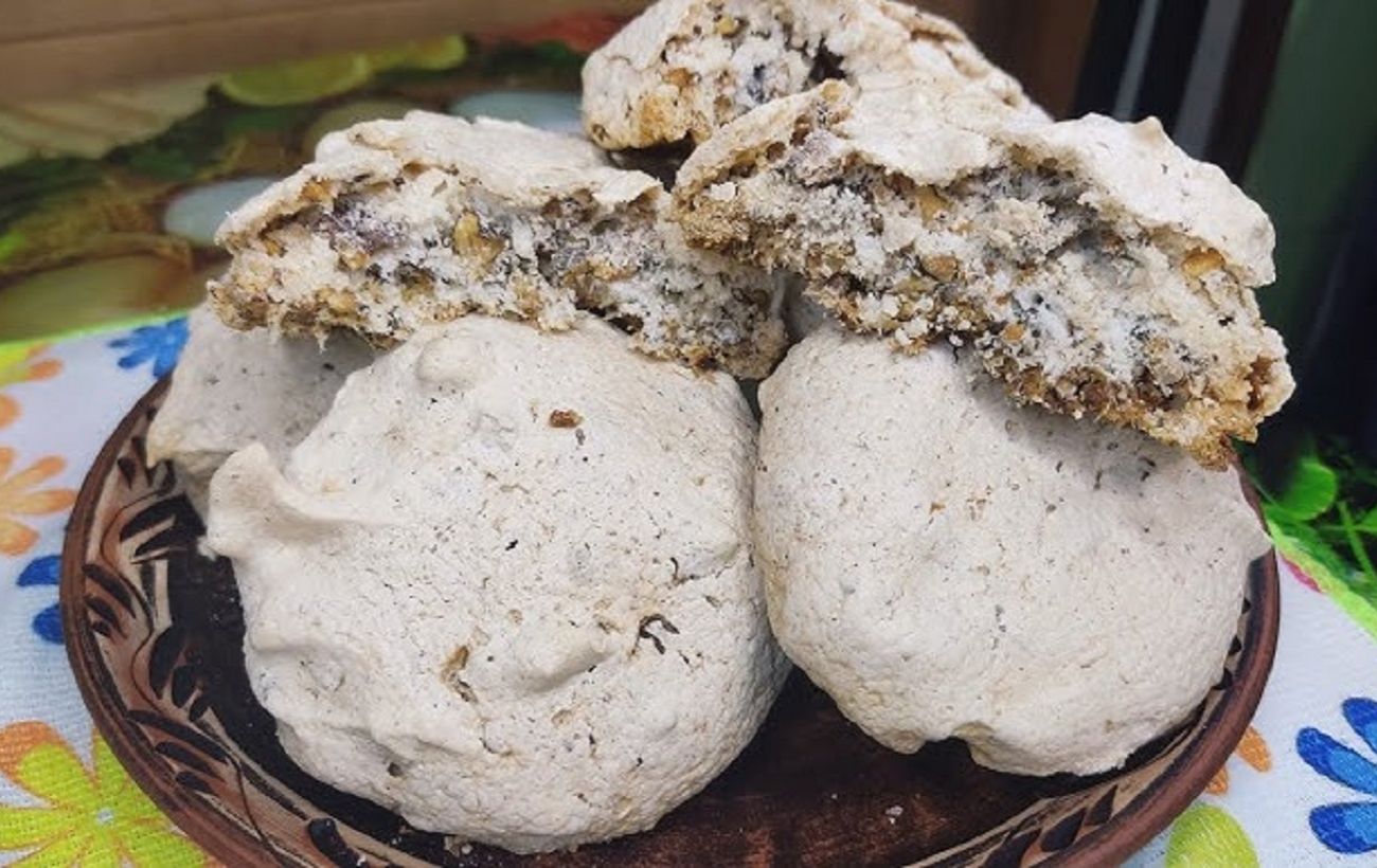 Зображення новини: Хрумке білкове печиво з горіхами та кокосом: простий рецепт, якщо залишилися білки