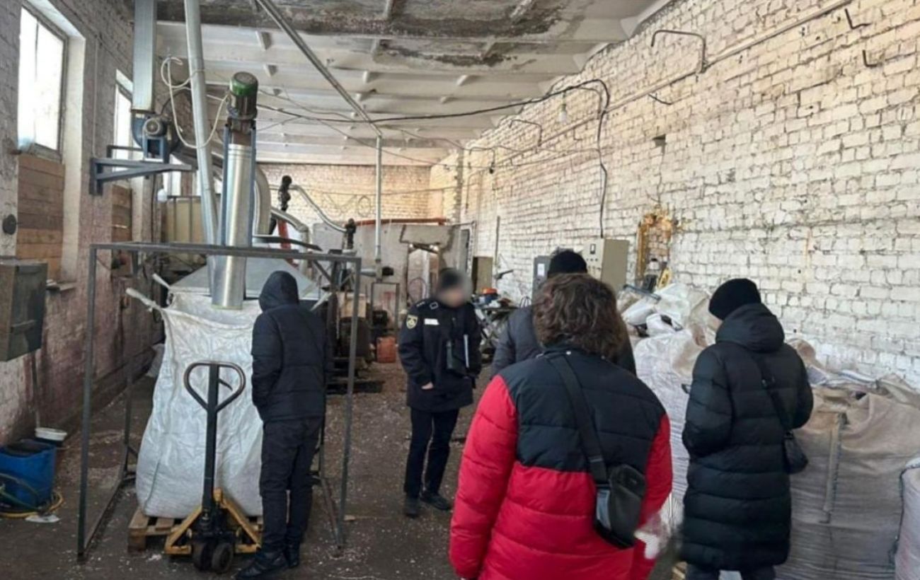 Зображення новини: У мерії Дніпра та кількох областях проводяться обшуки за фактом розкрадання держкоштів