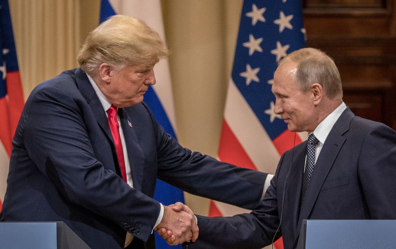 Зображення новини: Трамп пояснив, чому запросив Путіна до "Ради миру"