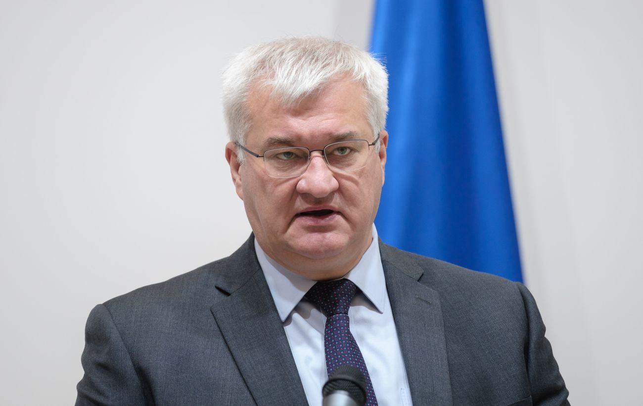 Зображення новини: У Венесуелі звільнили трьох українців, вони вже їдуть додому, - Сибіга