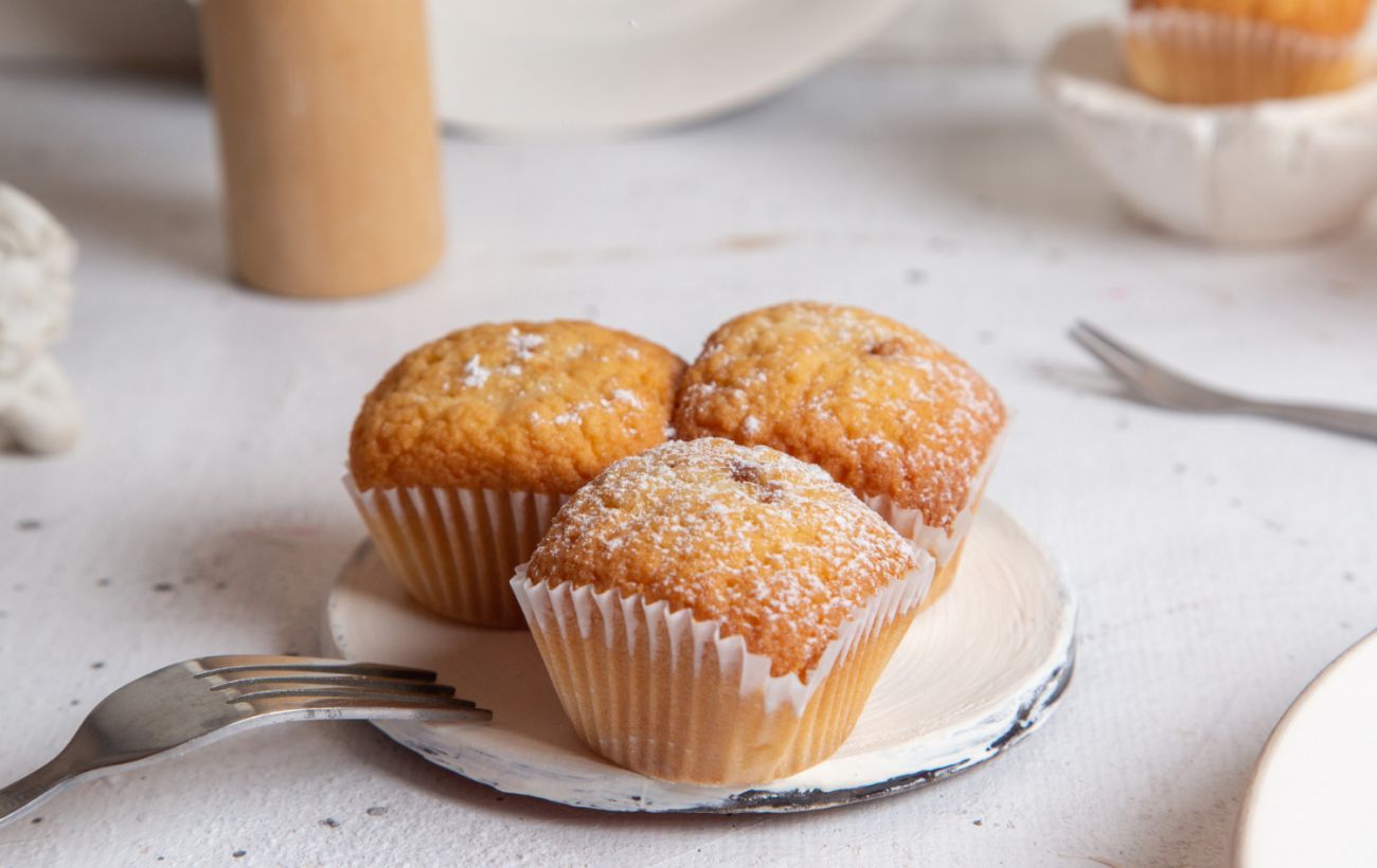 Зображення новини: Легкий рецепт лимонних кексів: потрібно просто все змішати