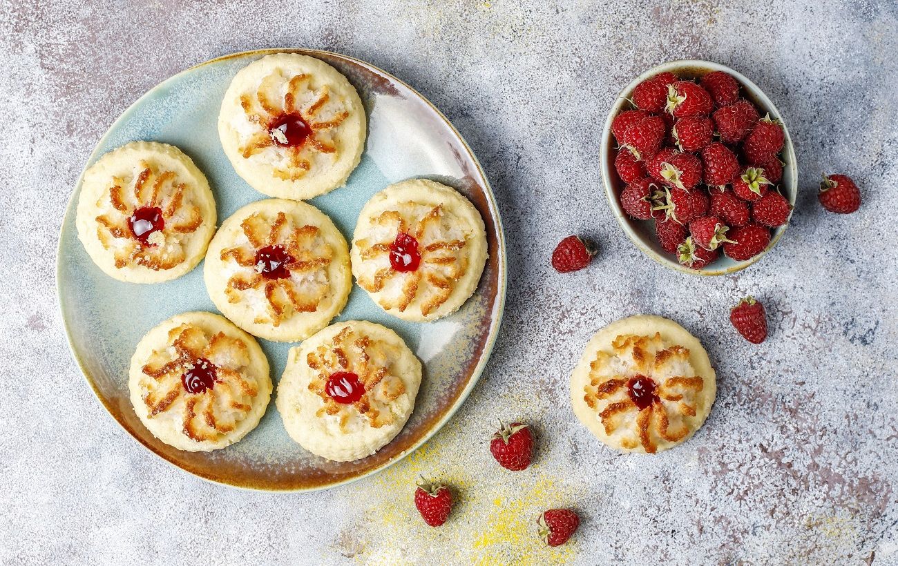 Зображення новини: Сирники в духовці: ніжний рецепт без смаження для ідеального сніданку