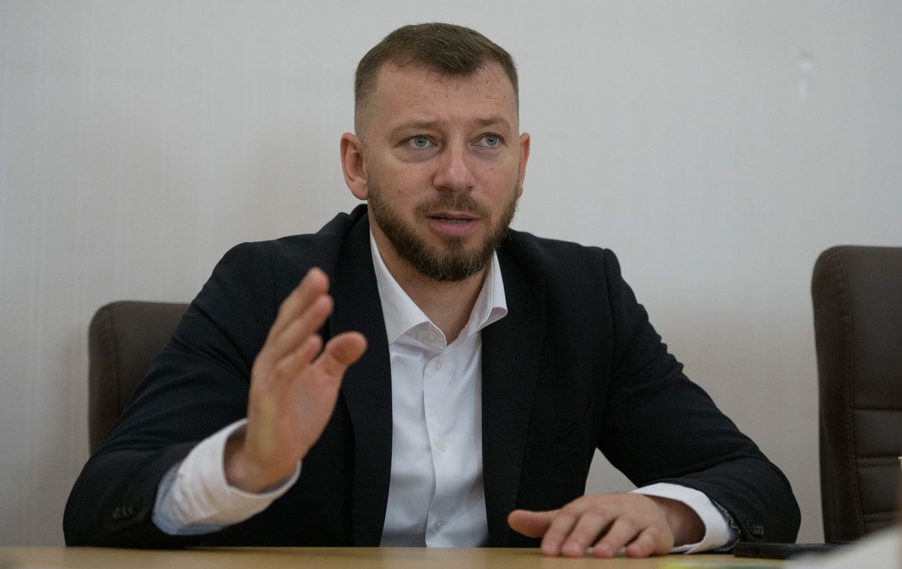 Зображення новини: Нардепи до великої війни отримували в "конвертах" і до 20 тисяч доларів на місяць, - САП