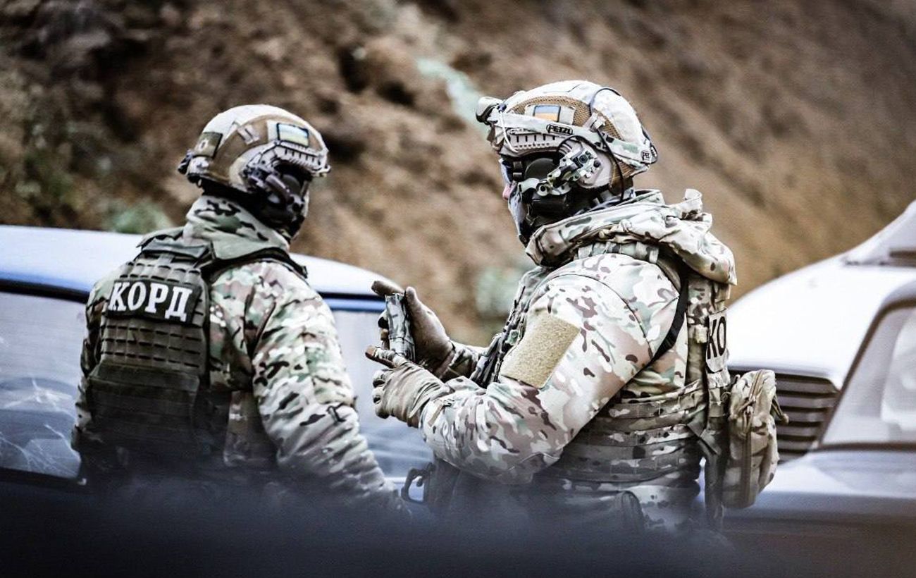 Зображення новини: Стріляв колишній військовий: нові деталі вбивства поліцейських на Черкащині