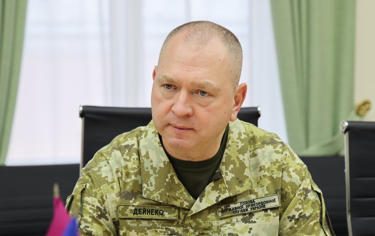 Зображення новини: ЗМІ писали про "списання" ексголови ДПСУ Дейнека зі служби: чи правда це
