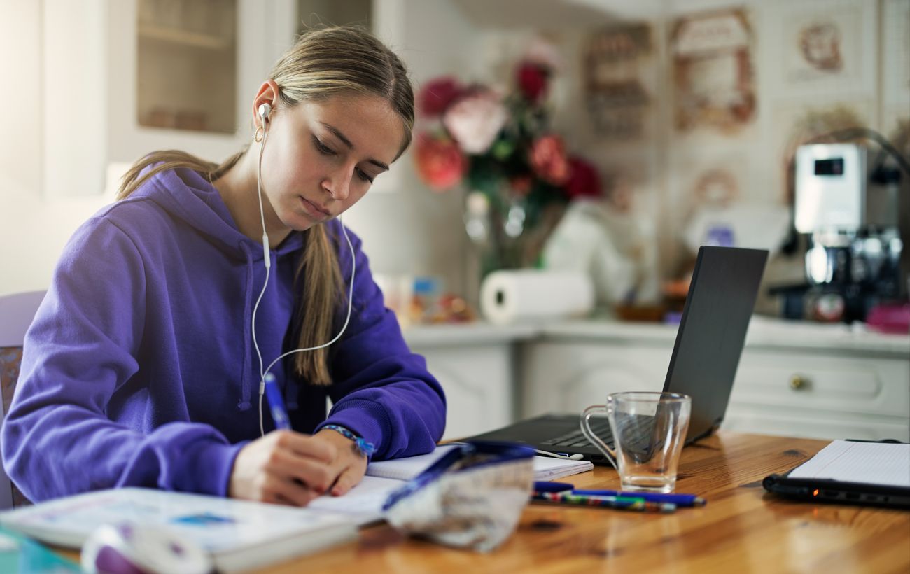 Зображення новини: Канікули та дистанційне навчання можуть продовжити: що рекомендує МОН