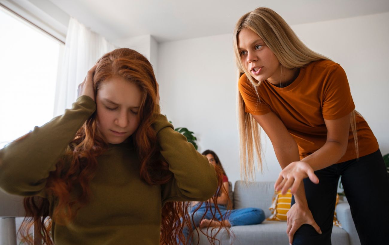 Зображення новини: Епідемія хейту: чому українці стали частіше конфліктувати та як зупинити колективну агресію