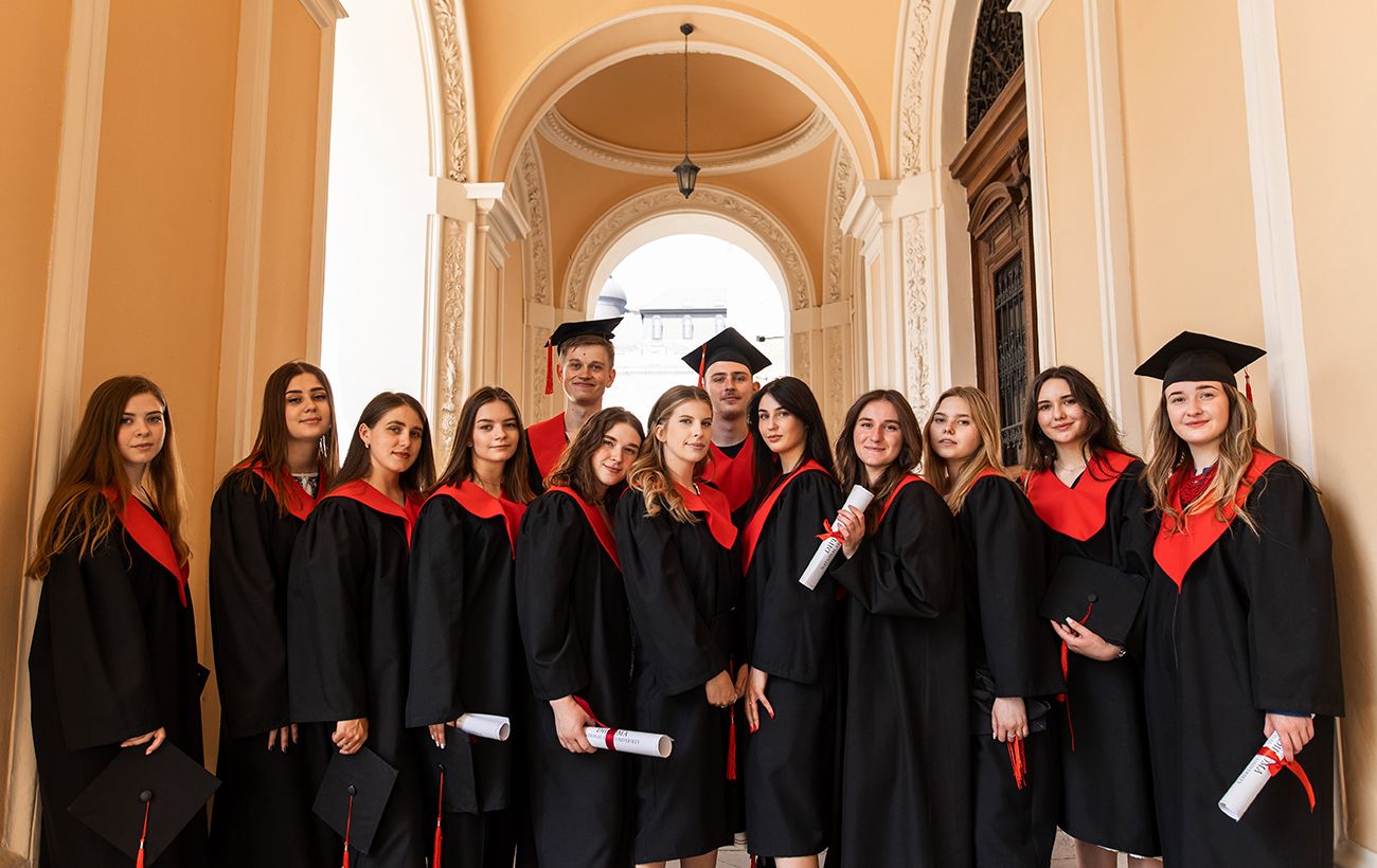 Зображення новини: В Україні можуть запровадити нове важливе свято для студентів: названа дата