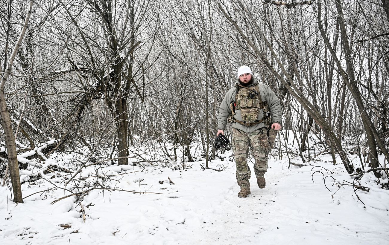 Зображення новини: Українці розділилися щодо Донбасу: 52% проти поступок, 40% - за, - КМІС
