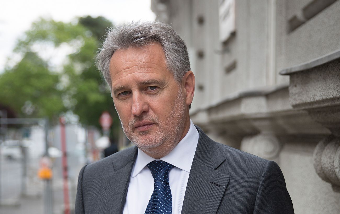 Зображення новини: Зеленський продовжив санкції проти Фірташа і соратника Медведчука