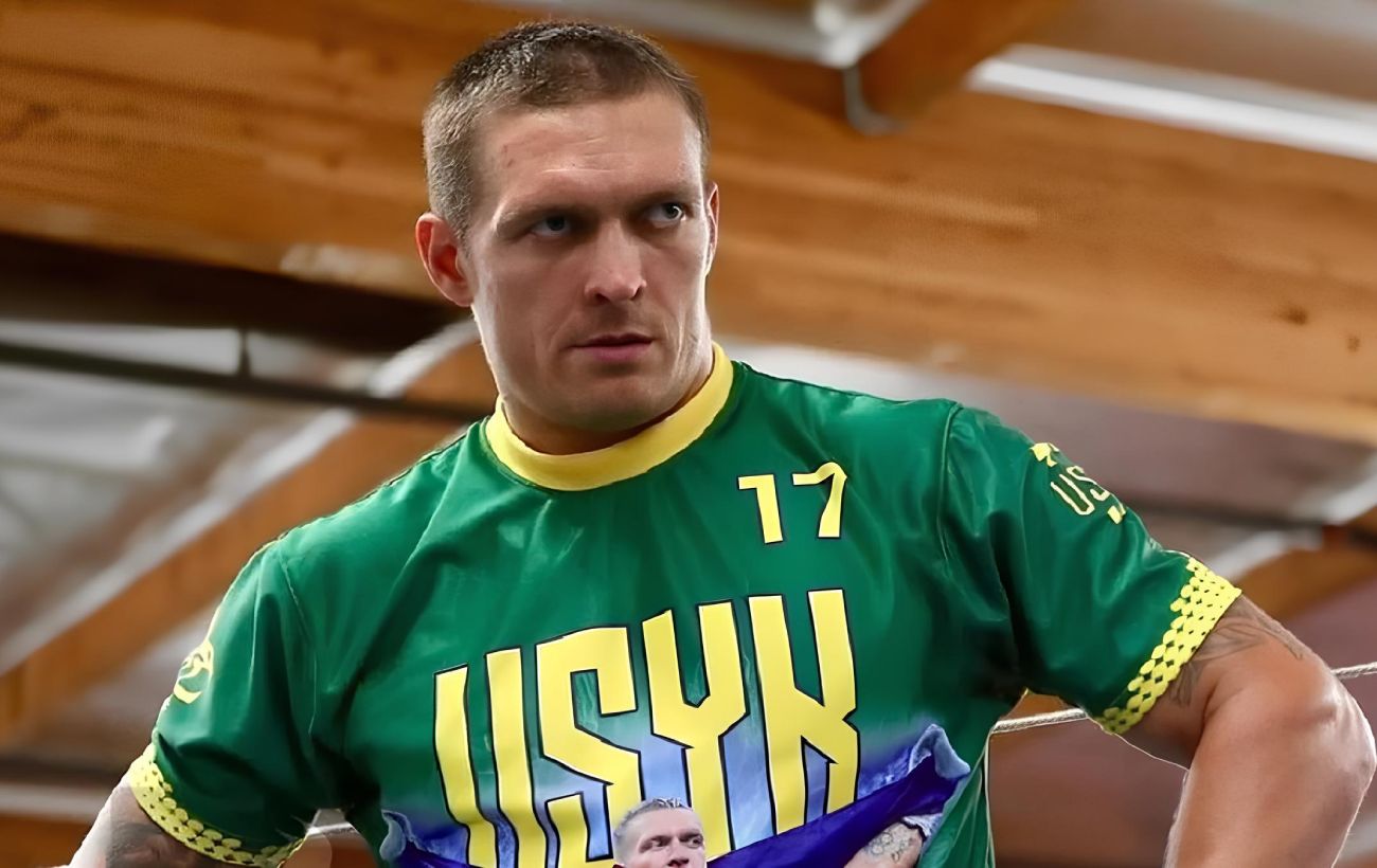 Зображення новини: Усик зіграє за футбольну збірну світу з Террі, Кака та іншими