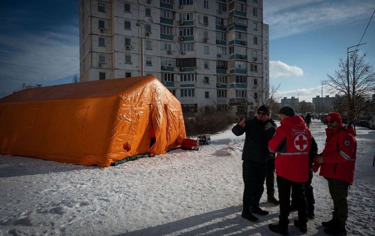 Зображення новини: "Люди виснажені": у Києві досі 10% будинків без тепла, енергетикам готують ротацію