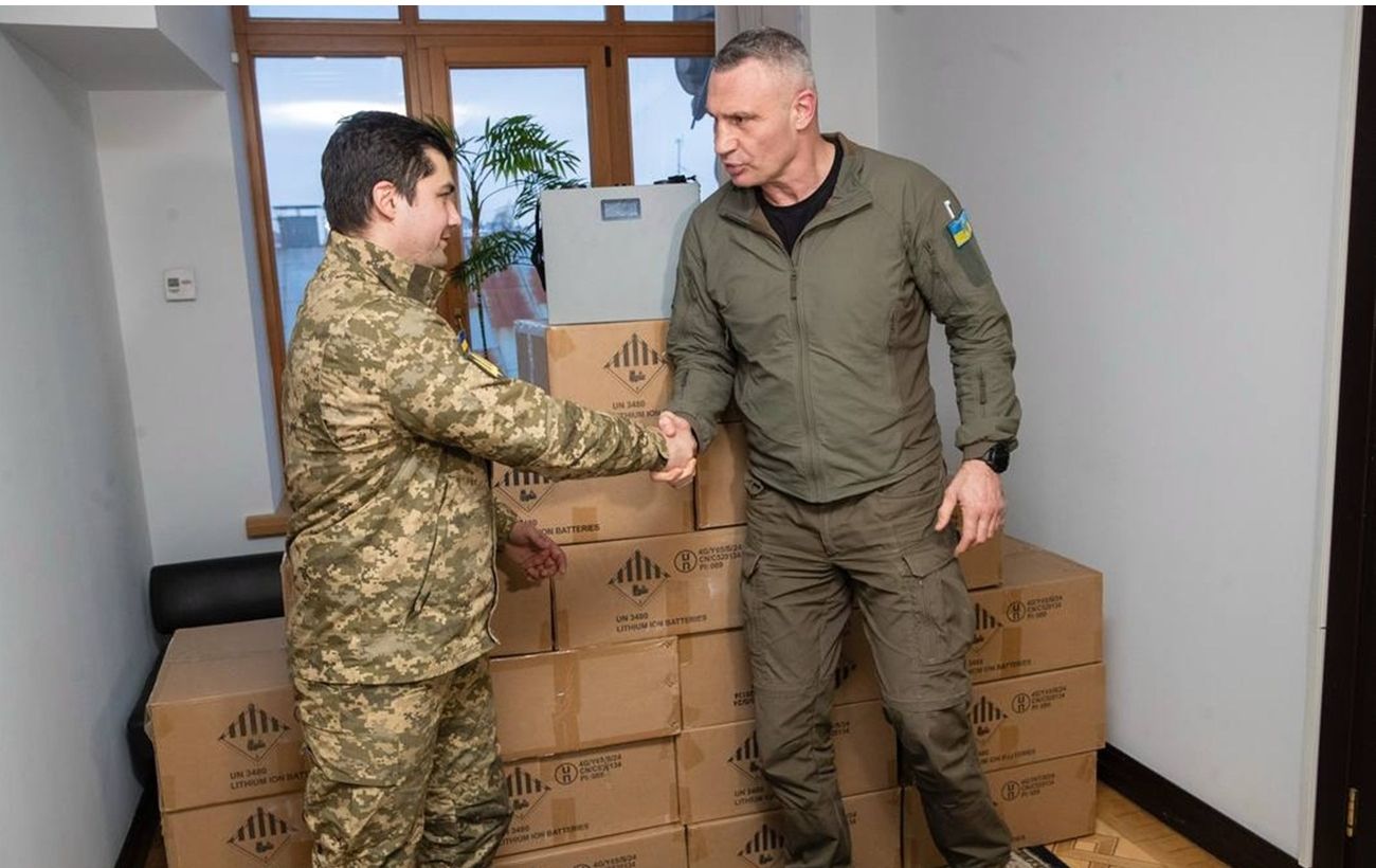Зображення новини: Кличко передав чергову партію допомоги 5 ОШБр від меценатів: що отримали військові