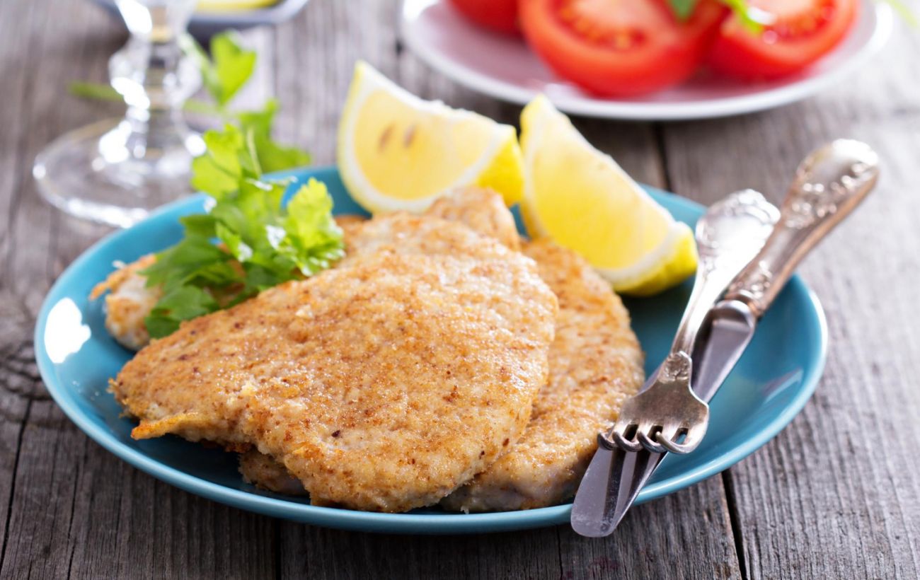 Зображення новини: Смачно, як у бабусі: простий секрет пухких домашніх відбивних у клярі