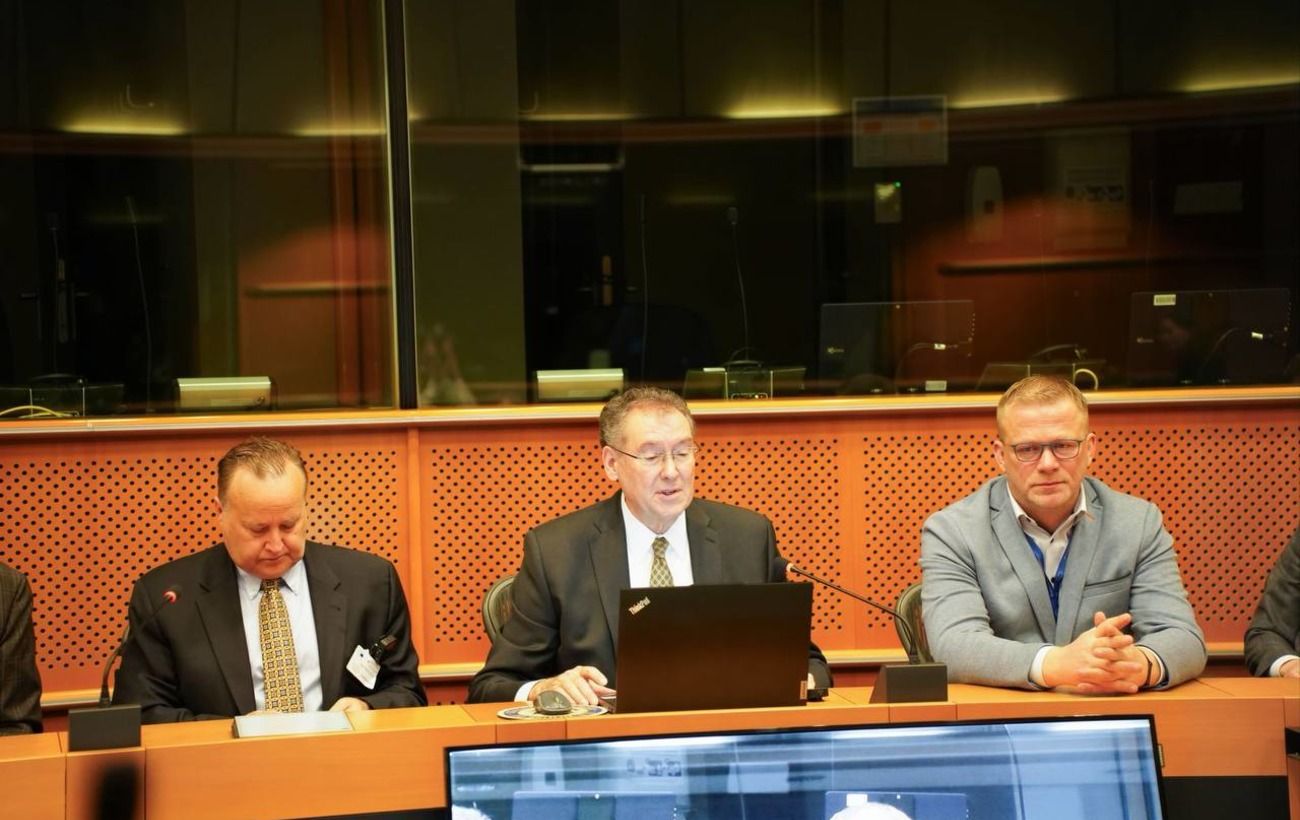 Зображення новини: Американський екс-конгресмен розкритикував атаки на українських правників