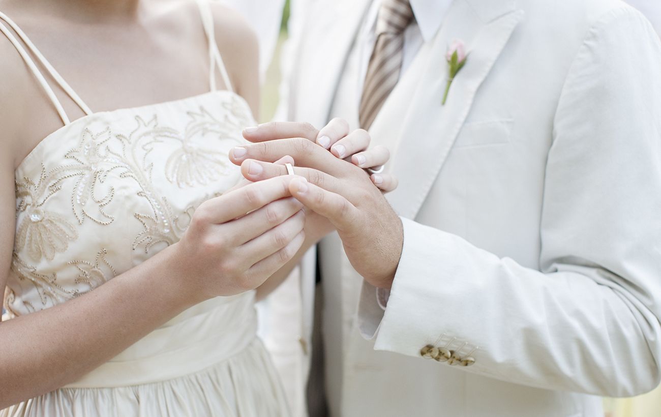 Зображення новини: Шлюбу з 14 років в Україні не буде? Скандальний законопроект вирішили змінити