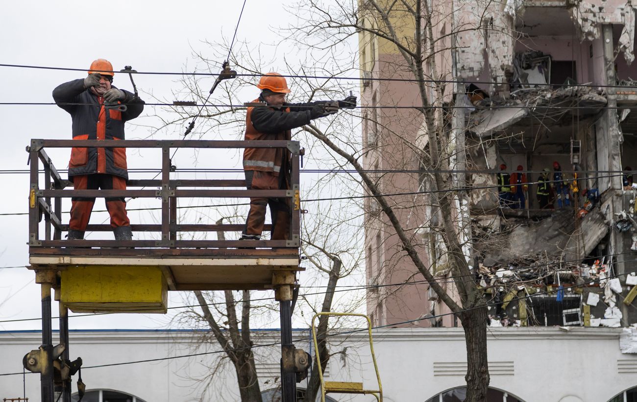 Зображення новини: Під ударом основа енергосистеми: Україна після атаки РФ терміново просить допомогу Польщі