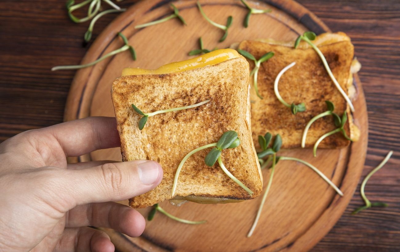 Зображення новини: Любите хрустку скоринку? Лікарі пояснили, чому "підгоріла" їжа руйнує ваше ДНК