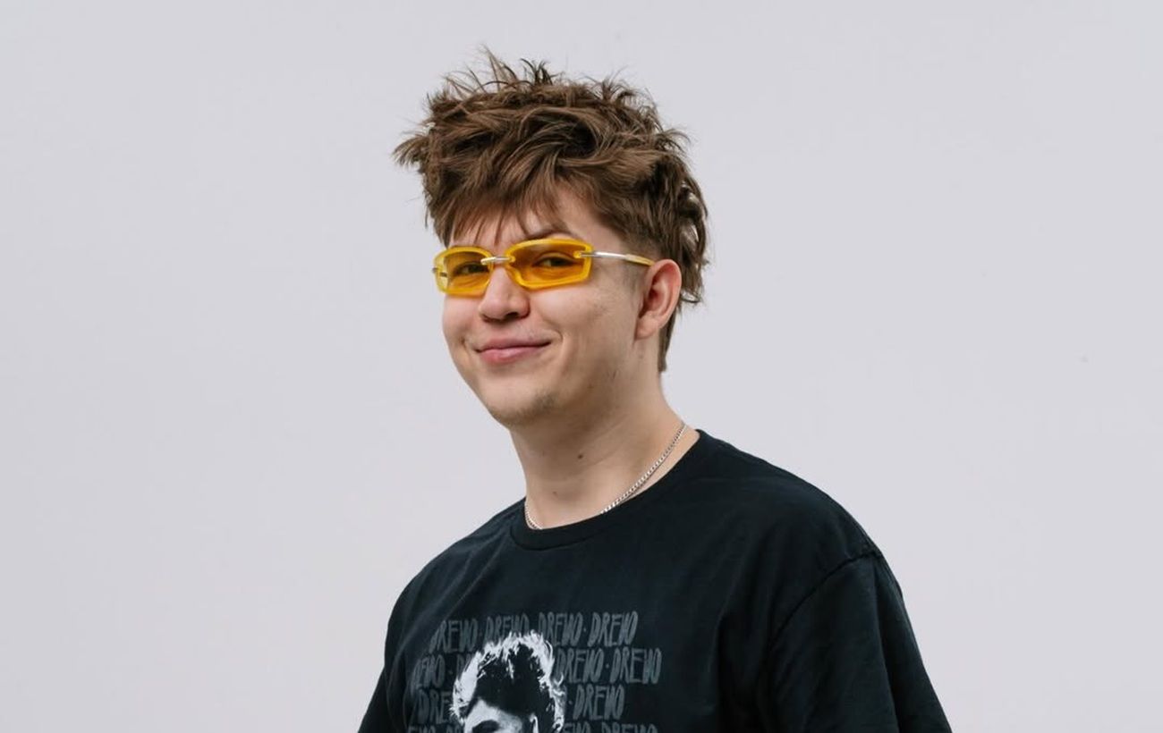 Зображення новини: DREVO освідчився коханій: романтичні фото з заручин