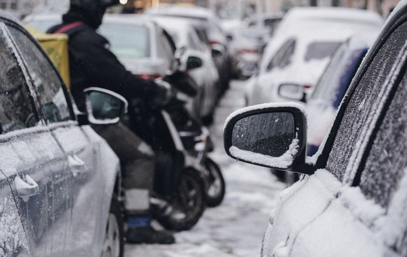 Зображення новини: У Києві обмежують рух на двох ключових шосе: де сьогодні й завтра можливі затори