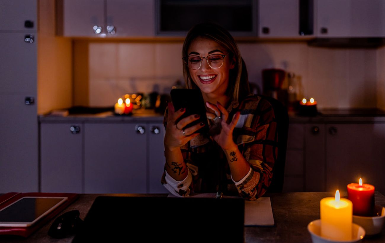 Зображення новини: Кінець блекаутів у квітні? Експерт розповів, коли українці отримають "тимчасову передишку"