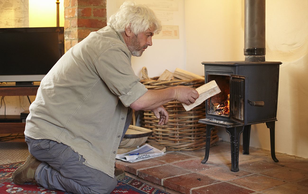 Зображення новини: Зекономите купу дрів: покладіть цей "акумулятор" у піч і жар триматиметься добу