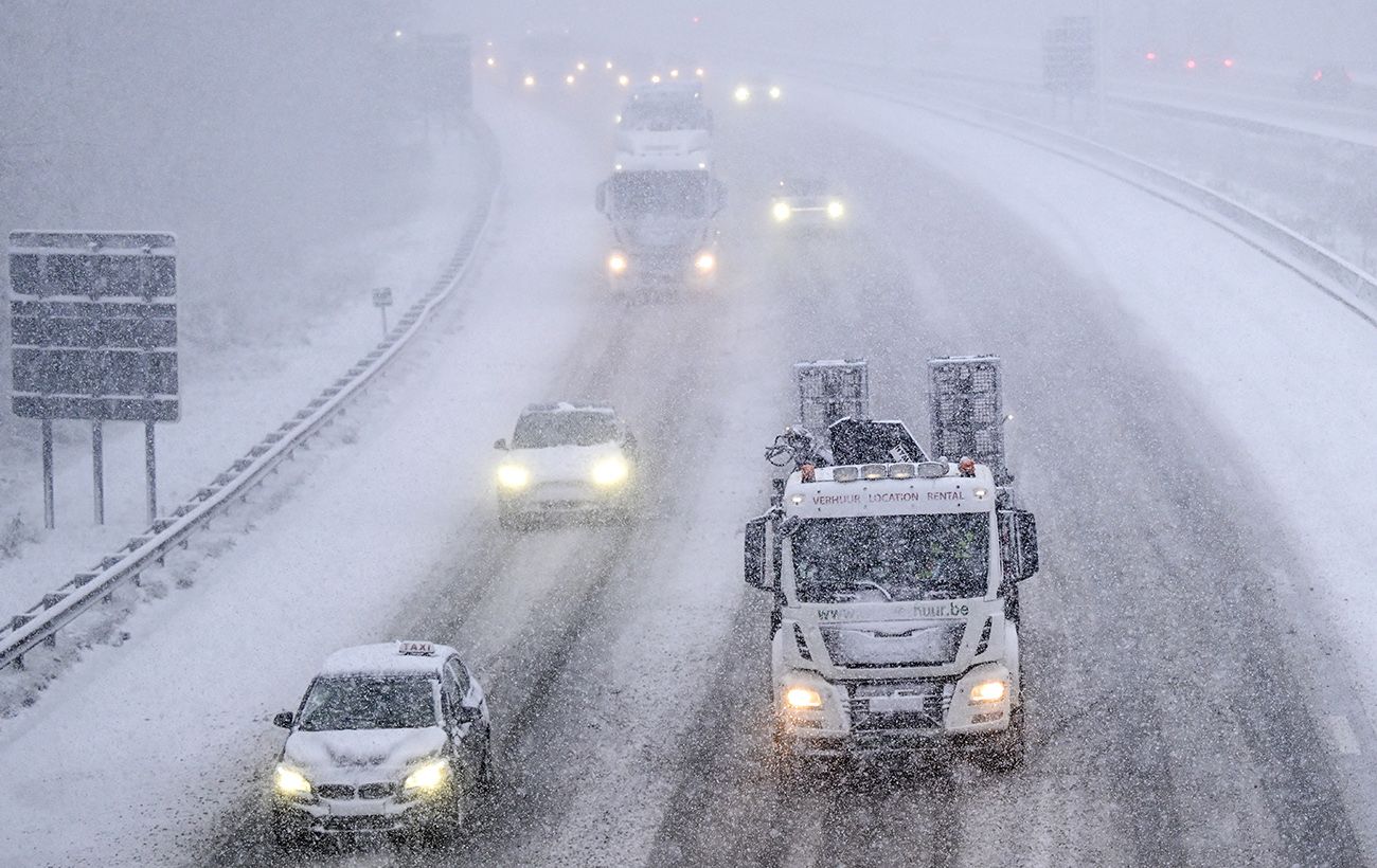 Зображення новини: Кордон з Молдовою закривають для автобусів і фур: коли почне діяти обмеження
