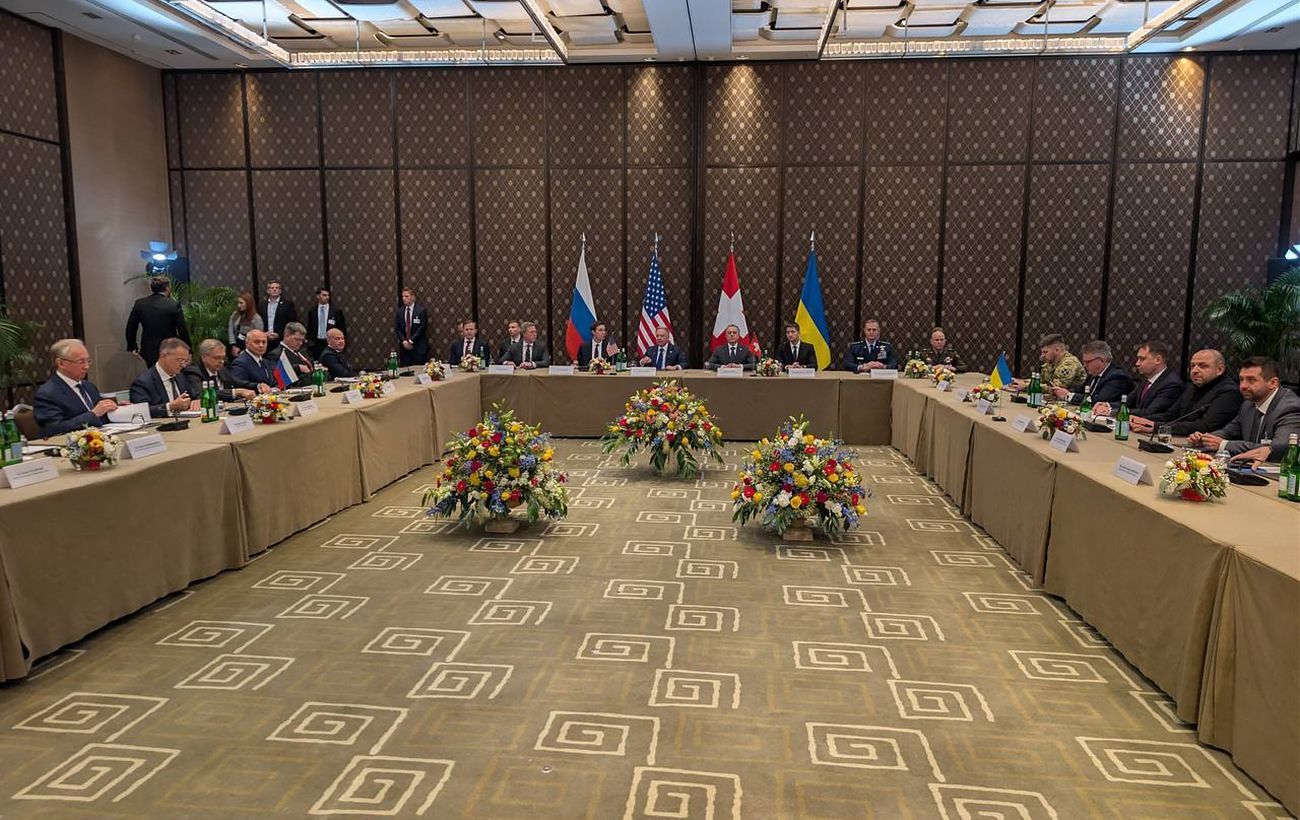 Зображення новини: Україна та РФ обговорили новий формат виведення військ з Донбасу, - NYT